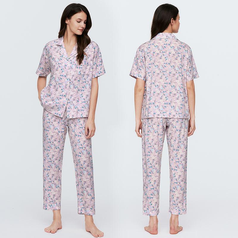 Promotional Price Fashionable Fabrics Comfortable Cheap Buttons Women's Pyjamas Set