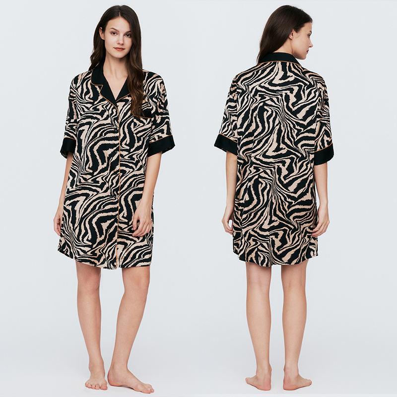 Premium Sense Zebra Print Style Sexy Robe Women's Short-Sleeved Thin Striped Loungewear Can Be Worn Outside The